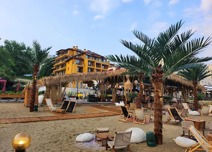 Supreme Beach Apartments